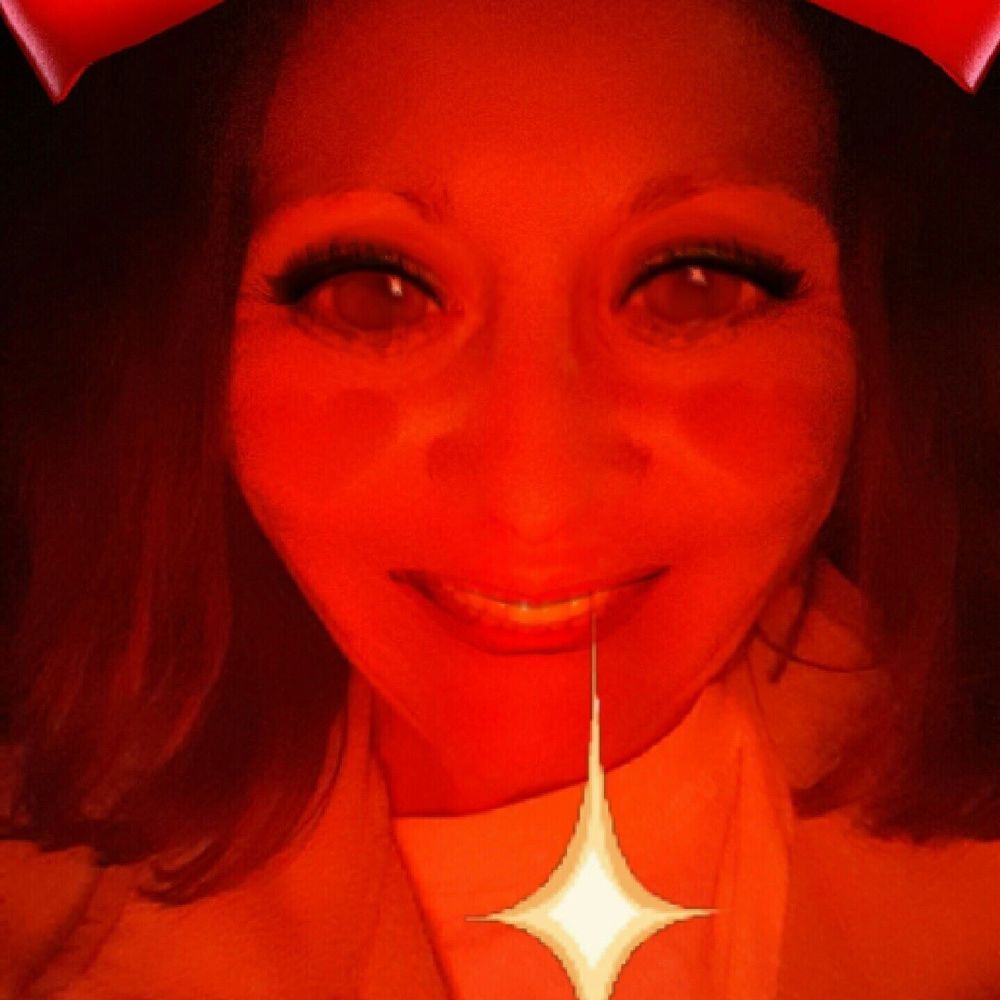 Meet your Posher, Dana